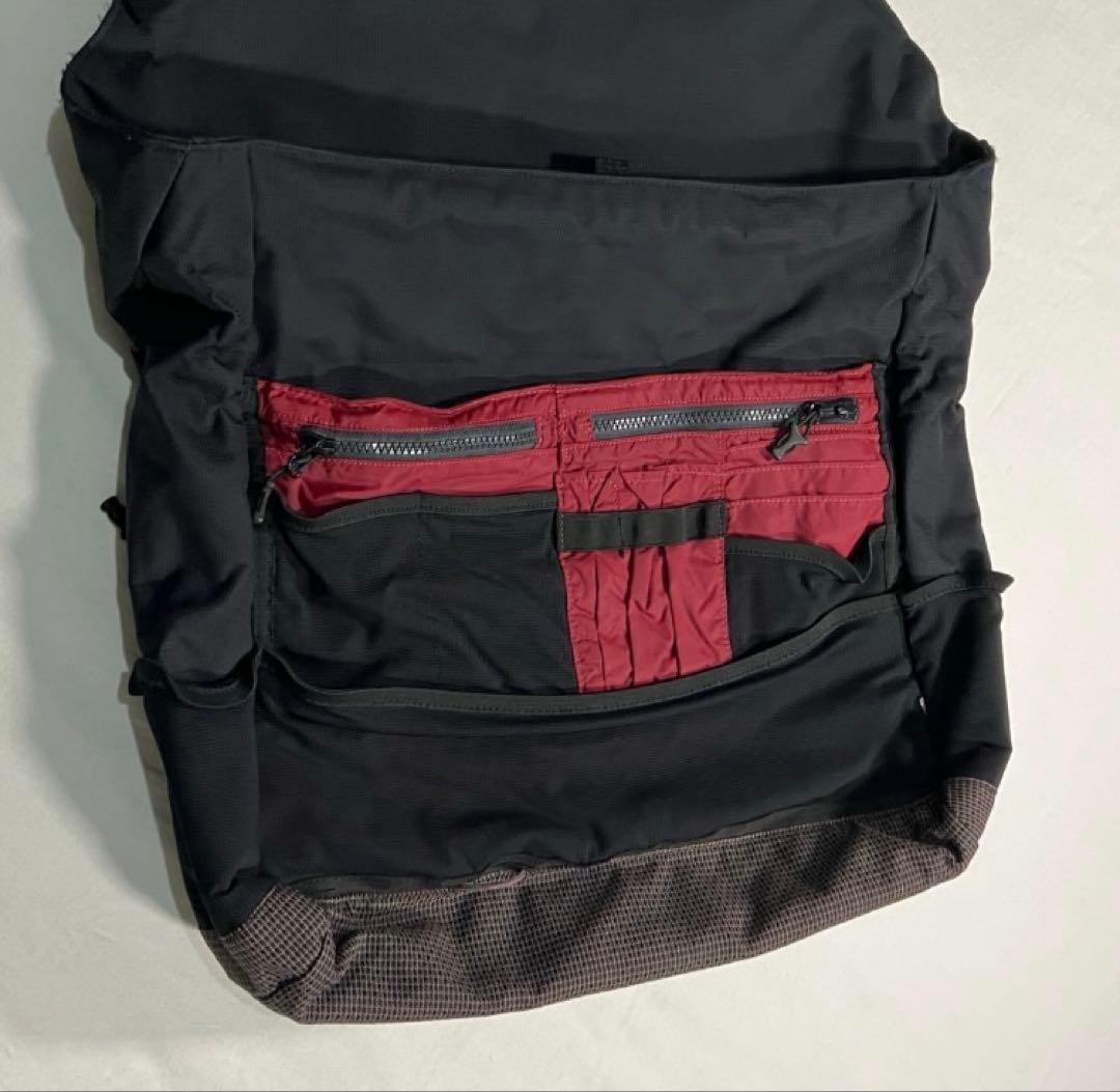 n*n様 KLÄTTERMUSEN クレッタルムーセン 廃盤レアメッセンジャーバ