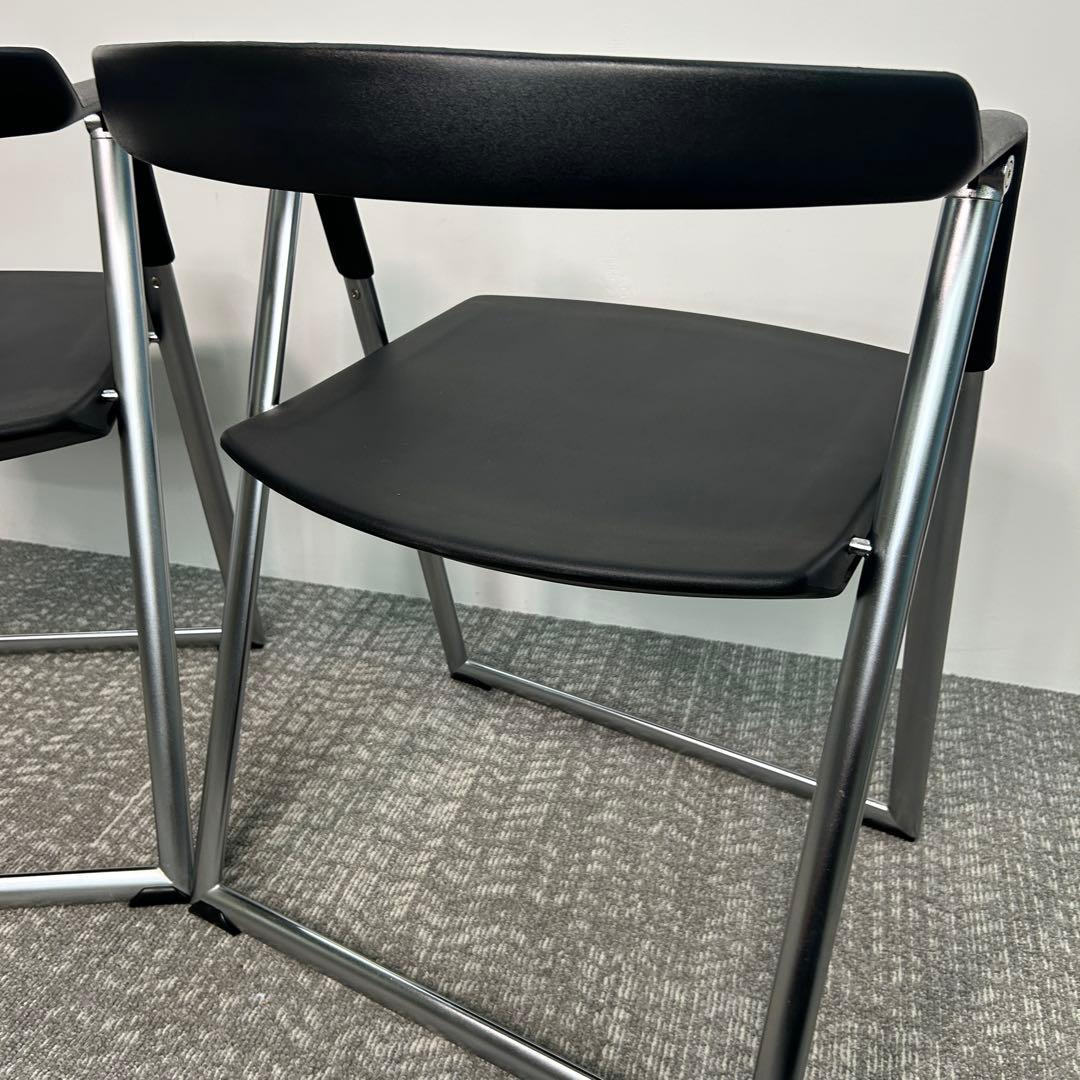 3.【2脚セット】Cassina Ixc. BRONX 1010フォールディング