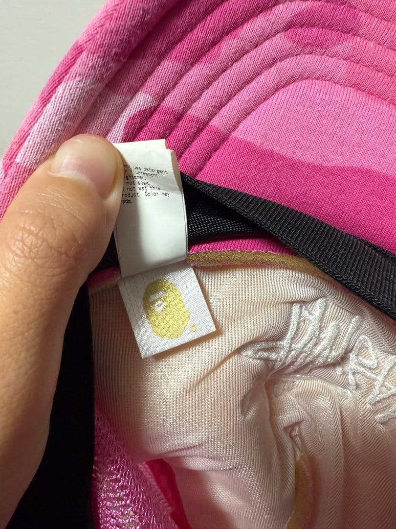 希少品　STÜSSY & A BATHING APE® キャップ