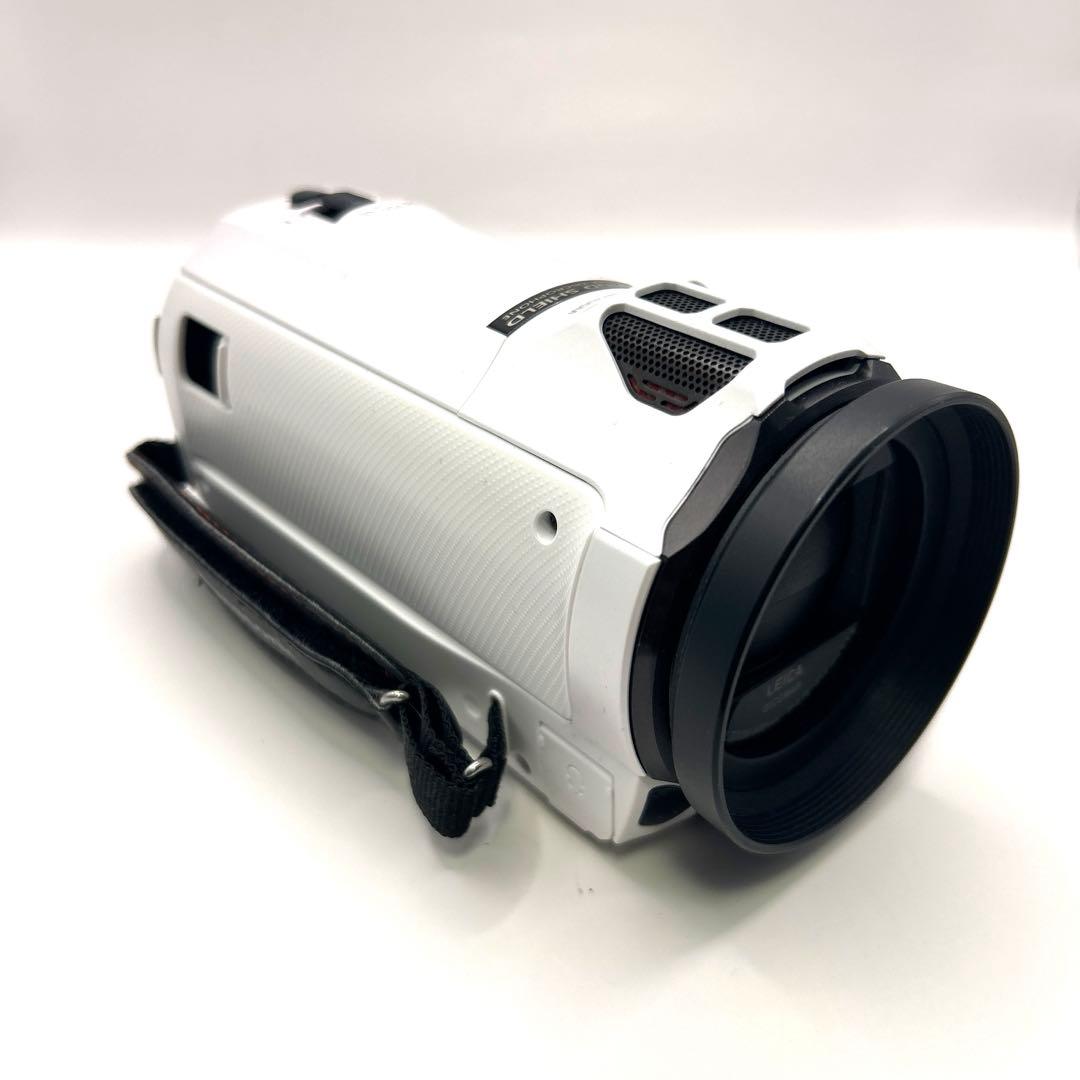 超美品　Panasonic HC-VX985M 4Kビデオカメラ　ホワイト