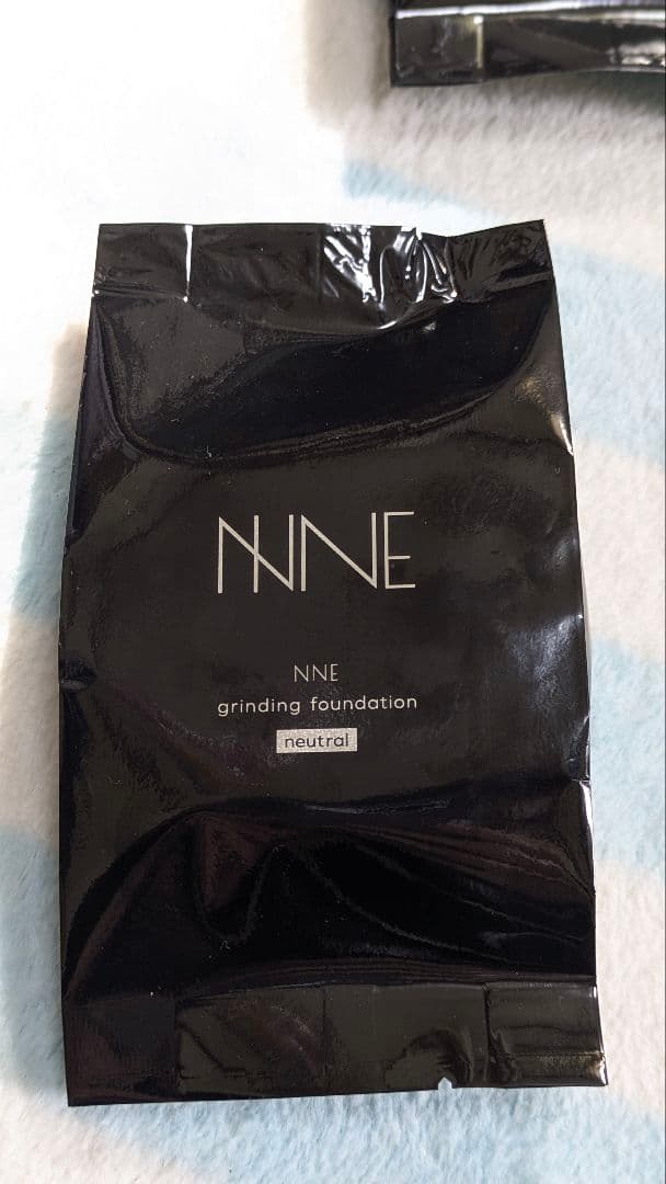 NINE クッションファンデーション リフィル 3パック ケース付き