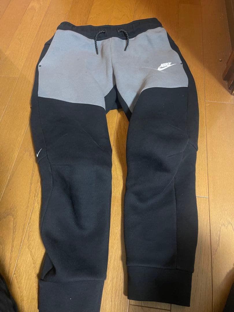 Nike テックフリースキッズサイズ　セットアップ　海外限定