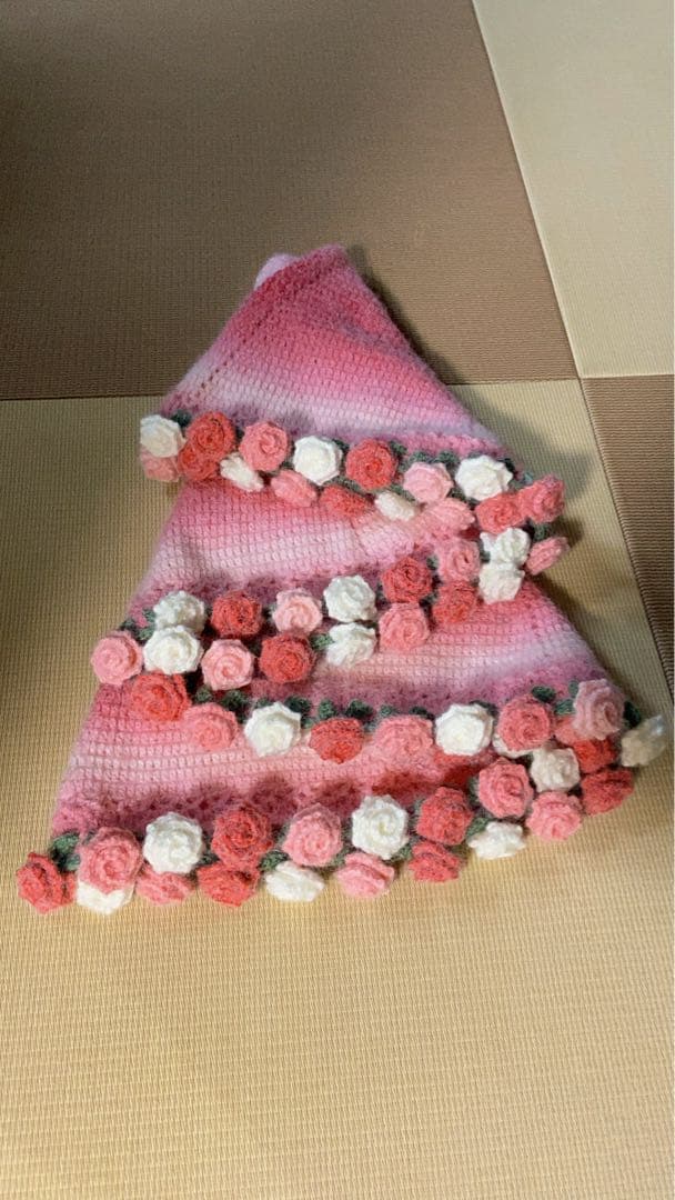 バラの花束ブランケット直径110cm，68本の大きな花ストール