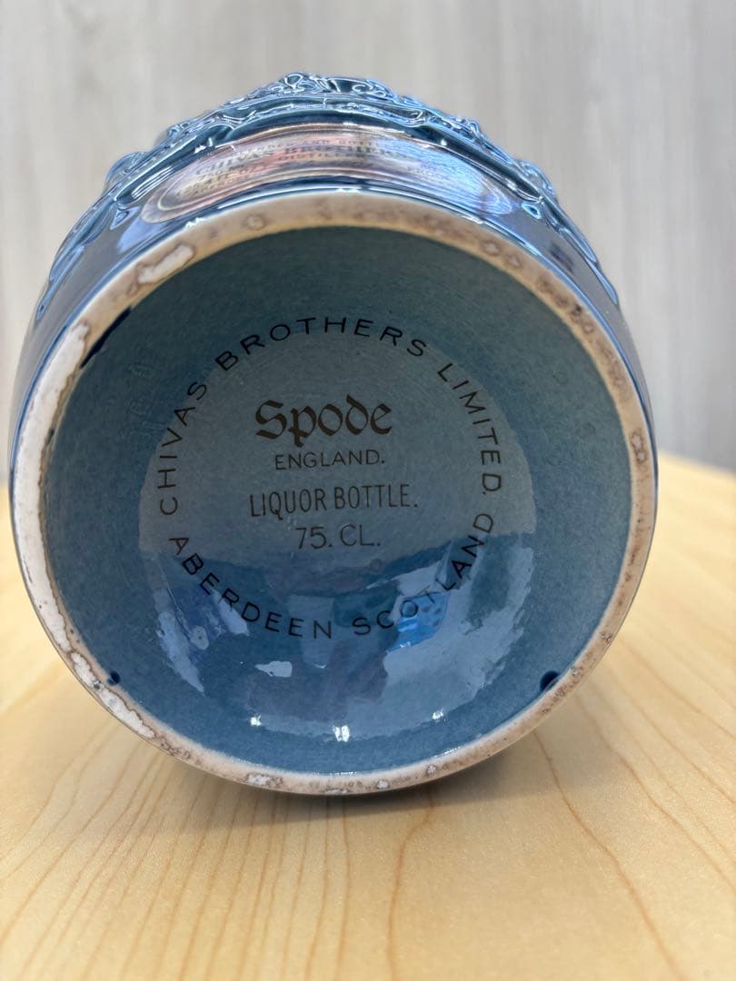 未開栓 ロイヤルサルート21年 シーバス ブラザーズ 青陶器　700ml