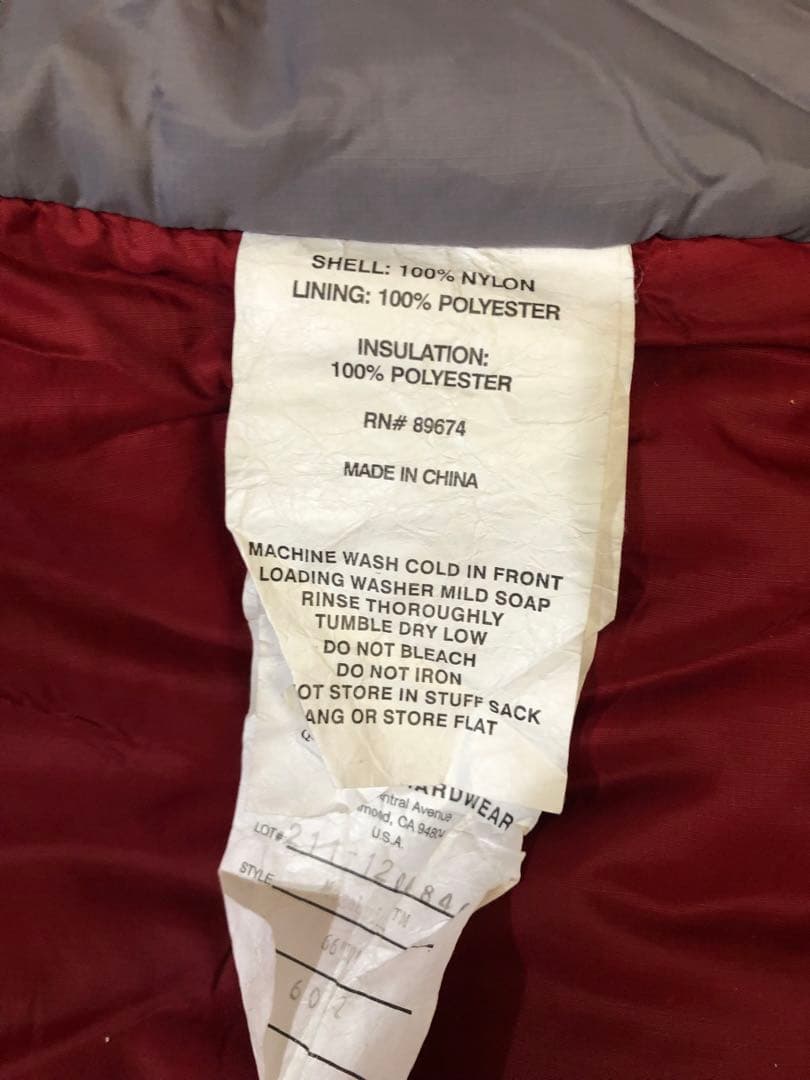 MOUNTAIN HARD WEAR 寝袋 赤/グレー　シュラフ