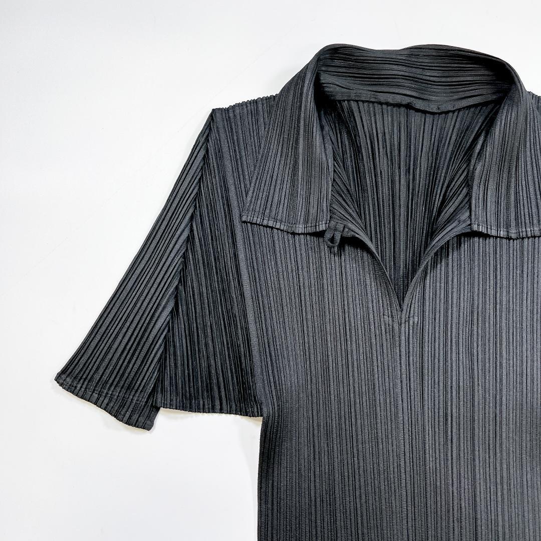 美品 イッセイミヤケ プリーツプリーズ 半袖 ブラウス シャツ 4 XL 黒
