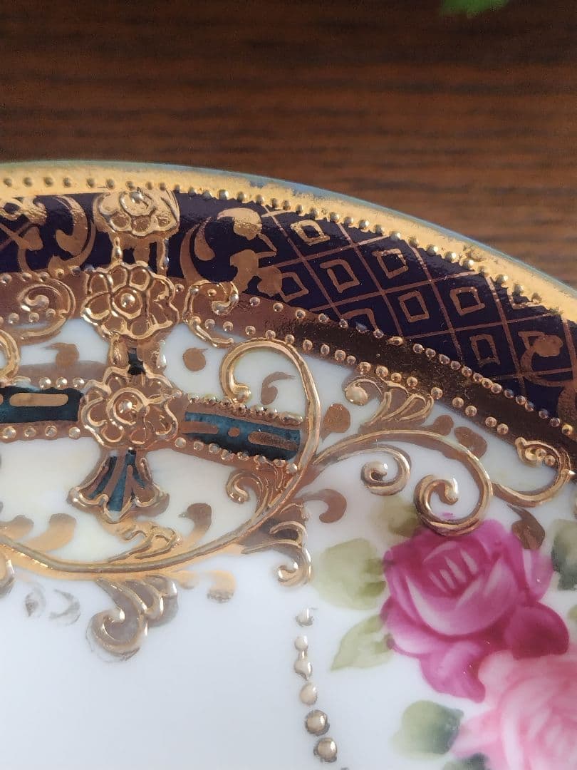 オールドノリタケ　薔薇と金彩のプレート