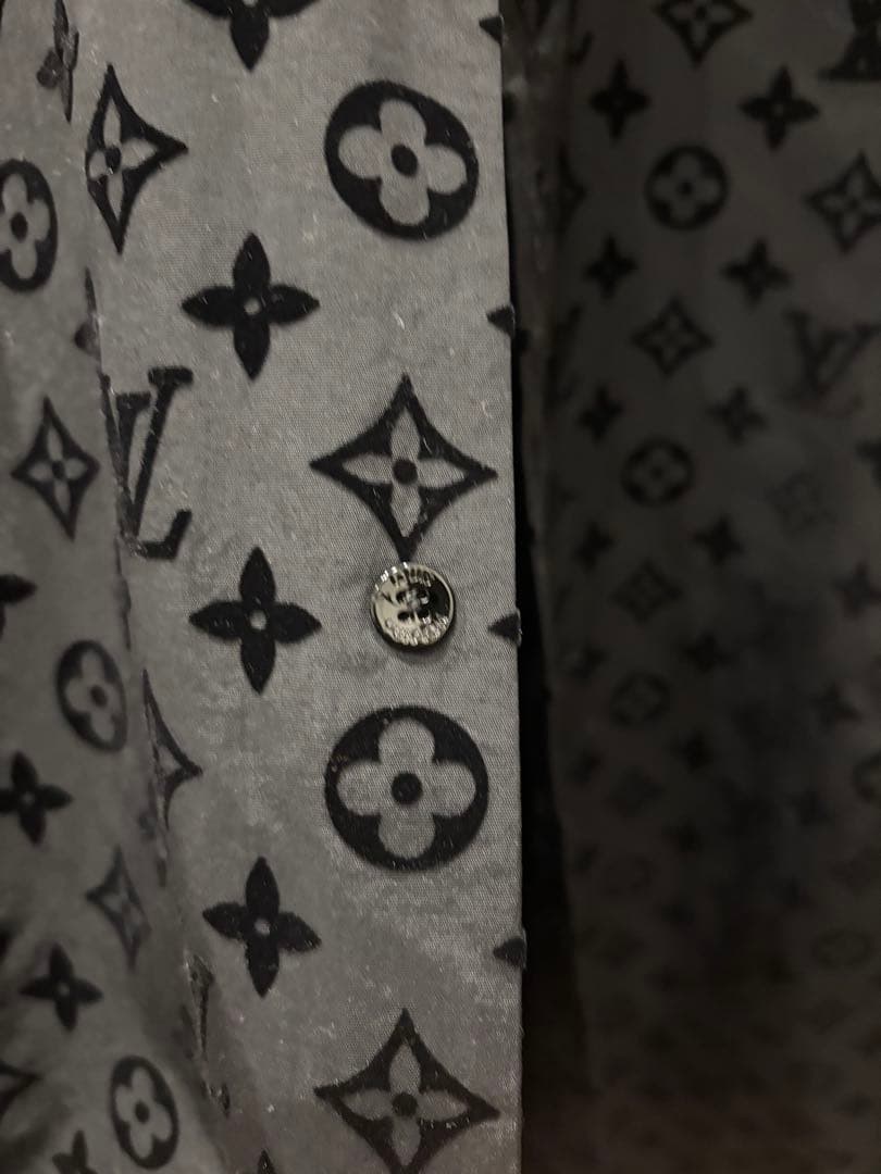 LOUIS VUITTON ミニ・モノグラム シルク イブニングシャツ