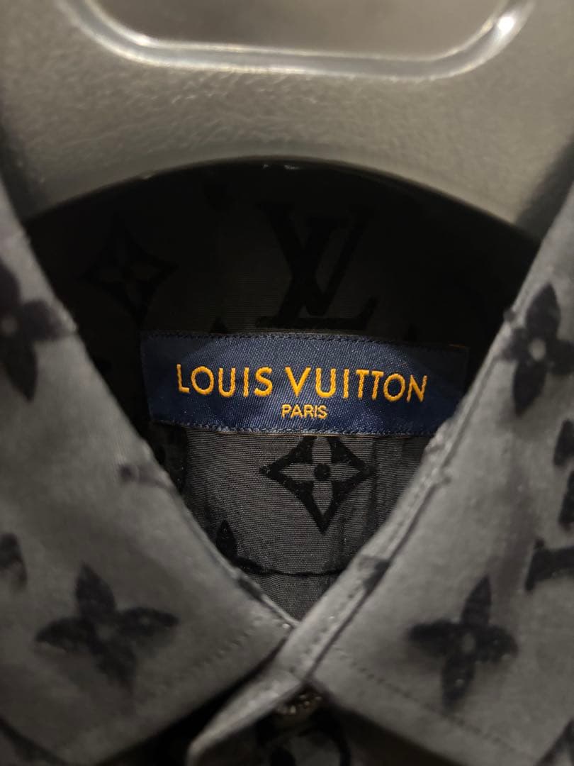 LOUIS VUITTON ミニ・モノグラム シルク イブニングシャツ