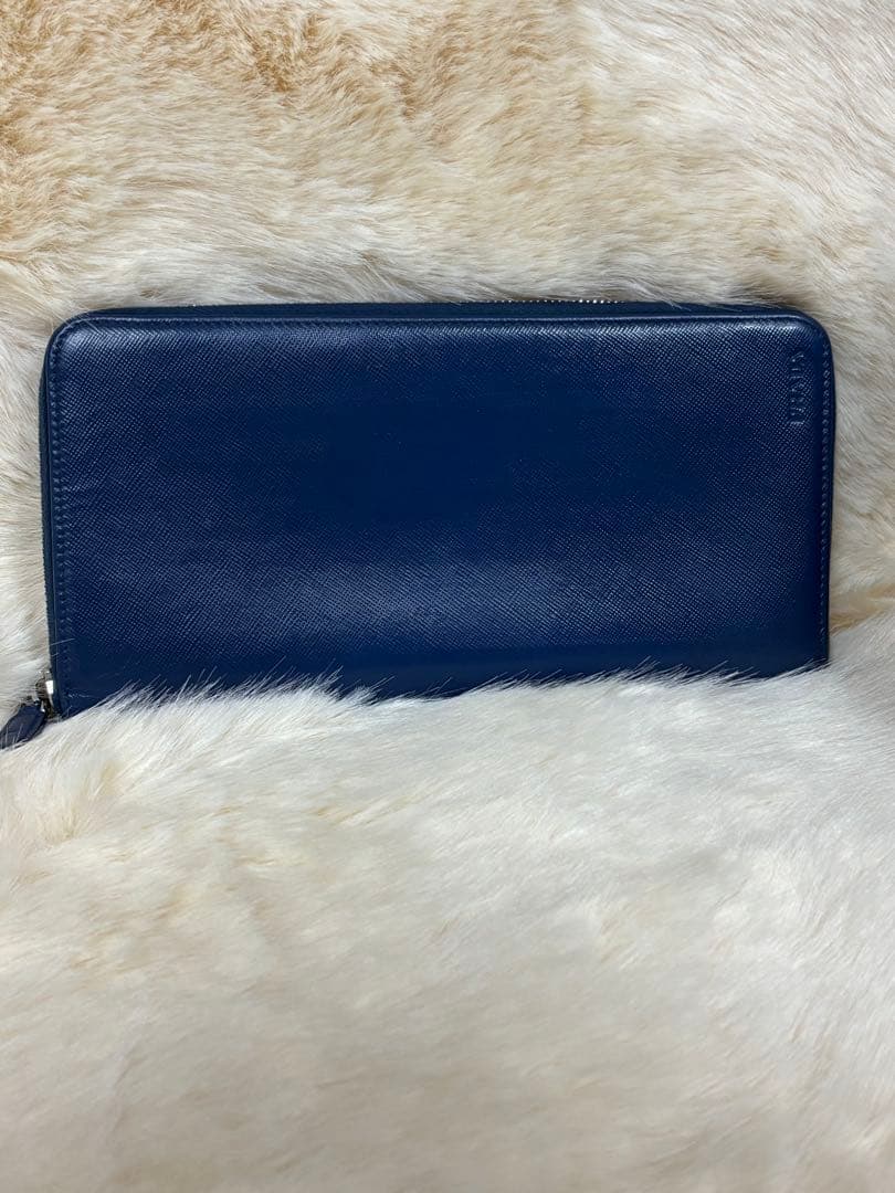 佐*大様 【美品】✨PRADA プラダ　サフィアーノレザー　ラウンドジップ　オー