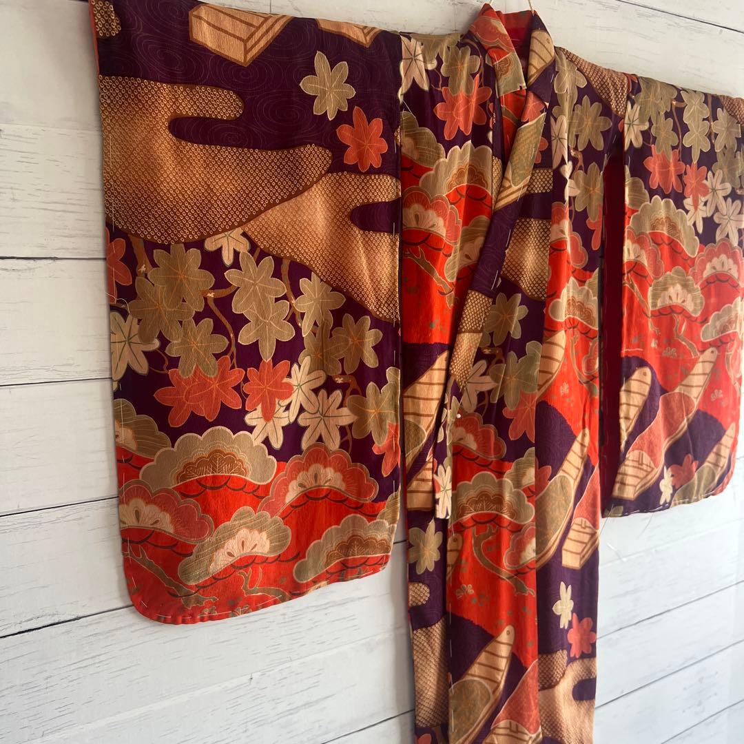 5995◆アンティーク女の子着物時代物縮緬紫朱セピア松楓舟時代古裂品格ある逸品