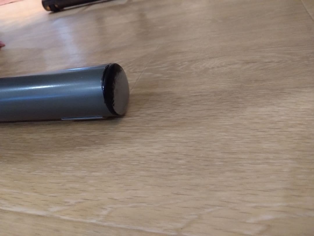 イタリア製　GORACO S.R.L 丸形・円形昇降テーブル、拡張式