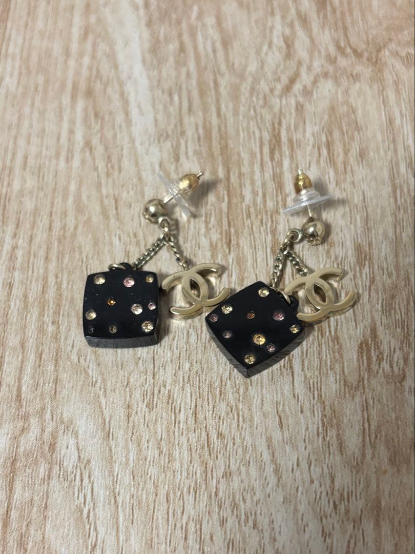 CHANEL ピアス　ココマーク