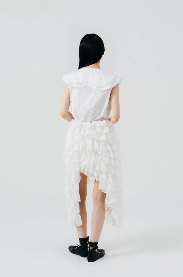 Bibiy. COLENNE SKIRT WHITE スカート　フリル