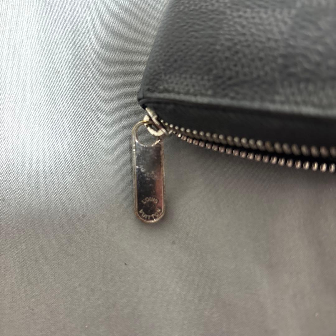 Louis Vuitton ダミエパターン ケース