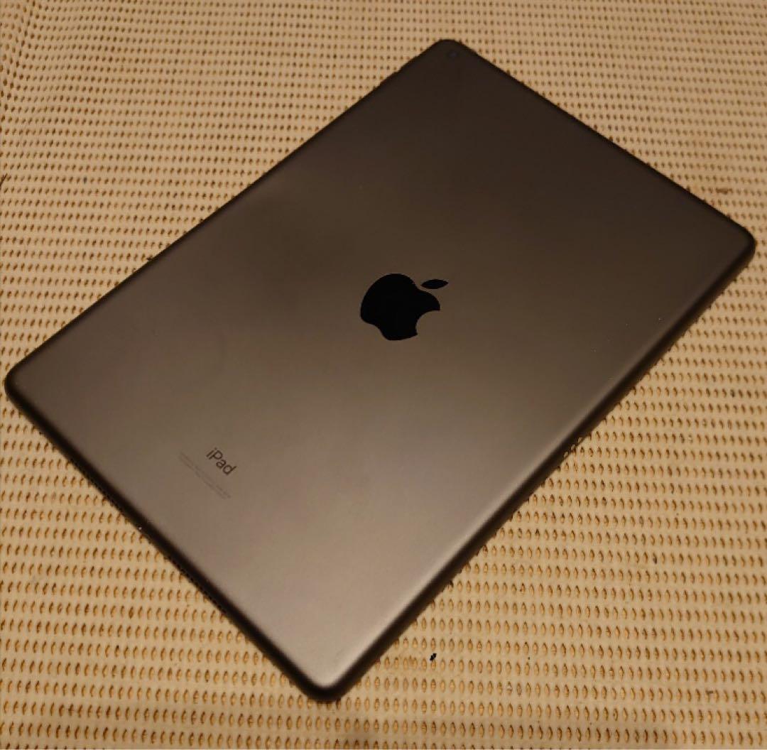 完動品iPad第8世代(A2270)本体32GBグレイ送料込7Q1GC