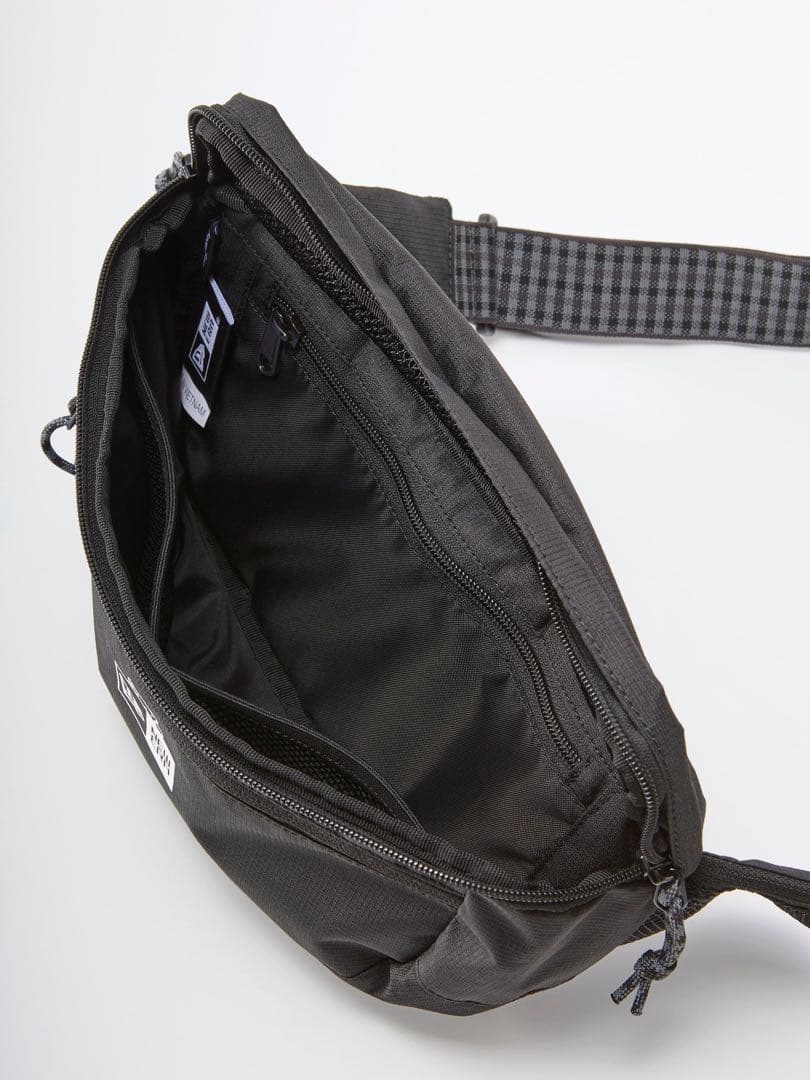 familiar newera ボディバッグ ファミリア