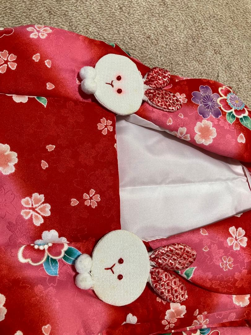 七五三 着物セット 赤色 花柄 うさぎ柄　草履・巾着・髪飾り付き　3歳女の子