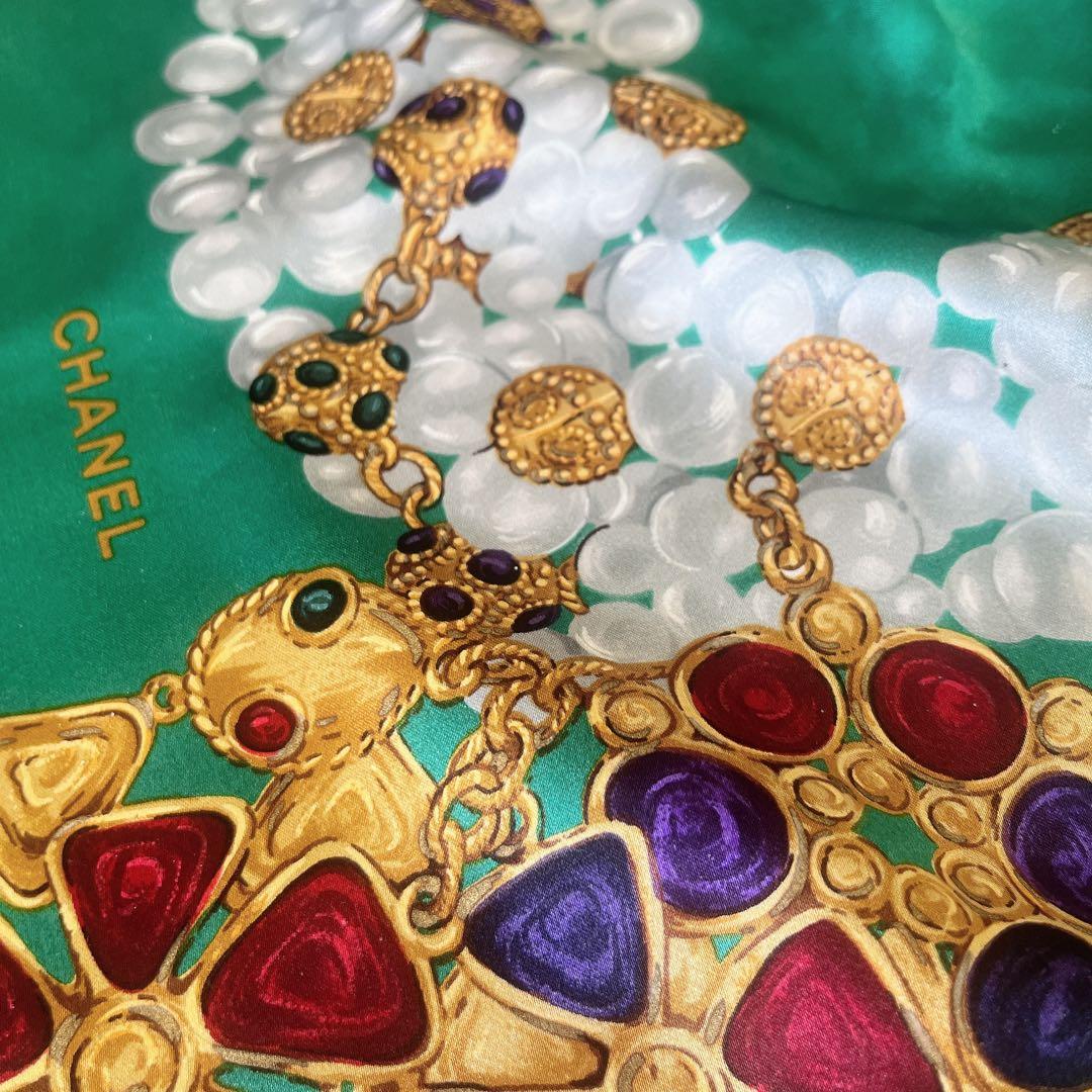 CHANEL スカーフ グリポア柄 宝石 グリーン ヴィンテージ シルク 大判