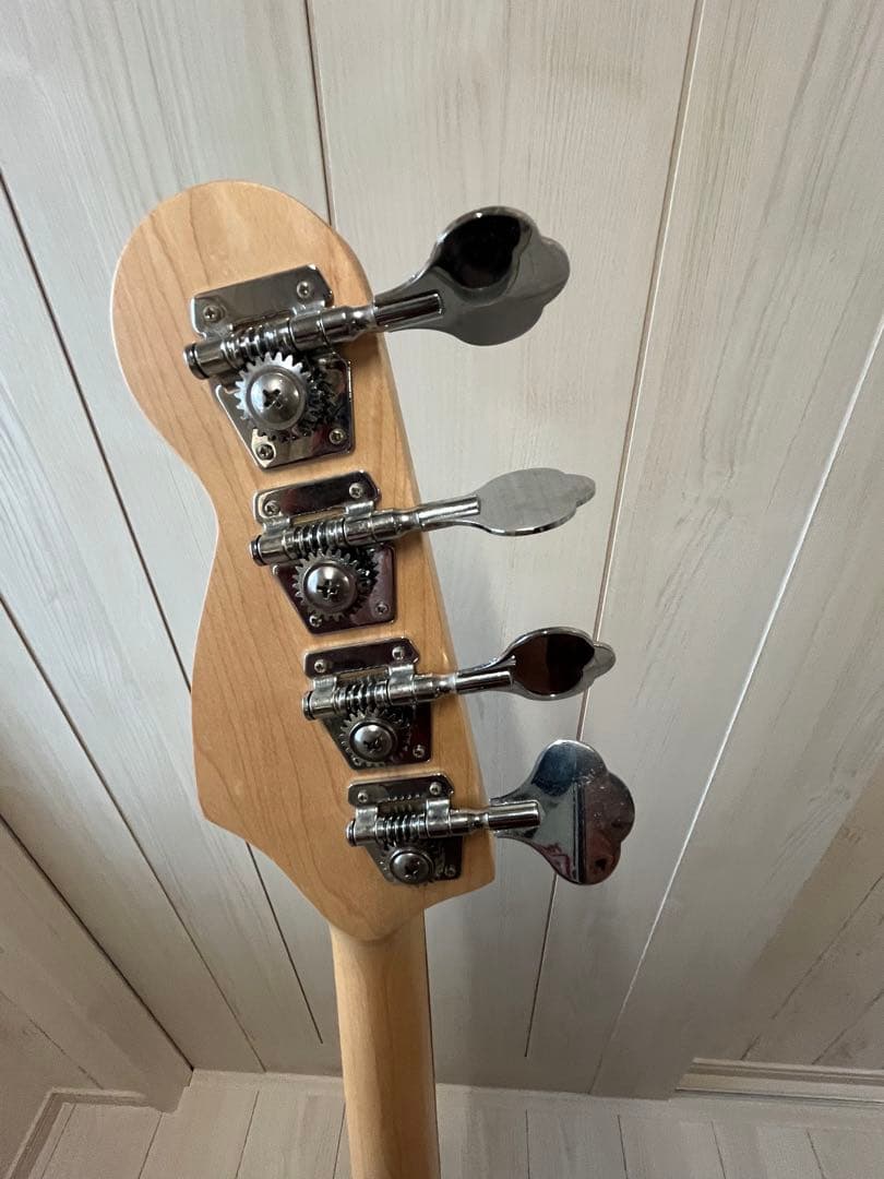 SELDERエレキベース セルダーJBタイプ サンバースト アンプ・シールド付き