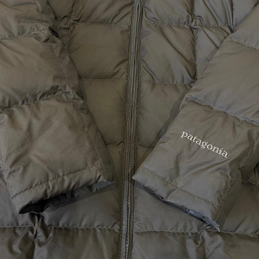 Patagonia パタゴニア 袖刺繍 フード付 ロング ダウンコート カーキ