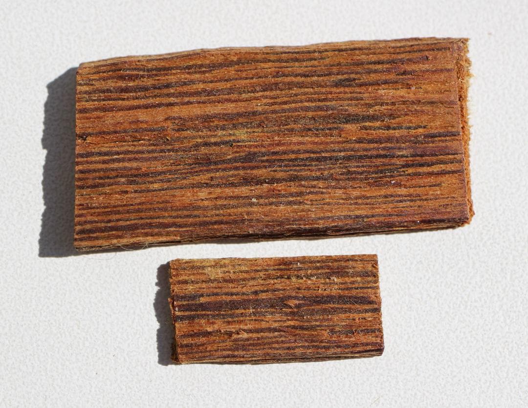 J*0様 香木 古渡命銘木「蓮」約1.29g お香 沈香