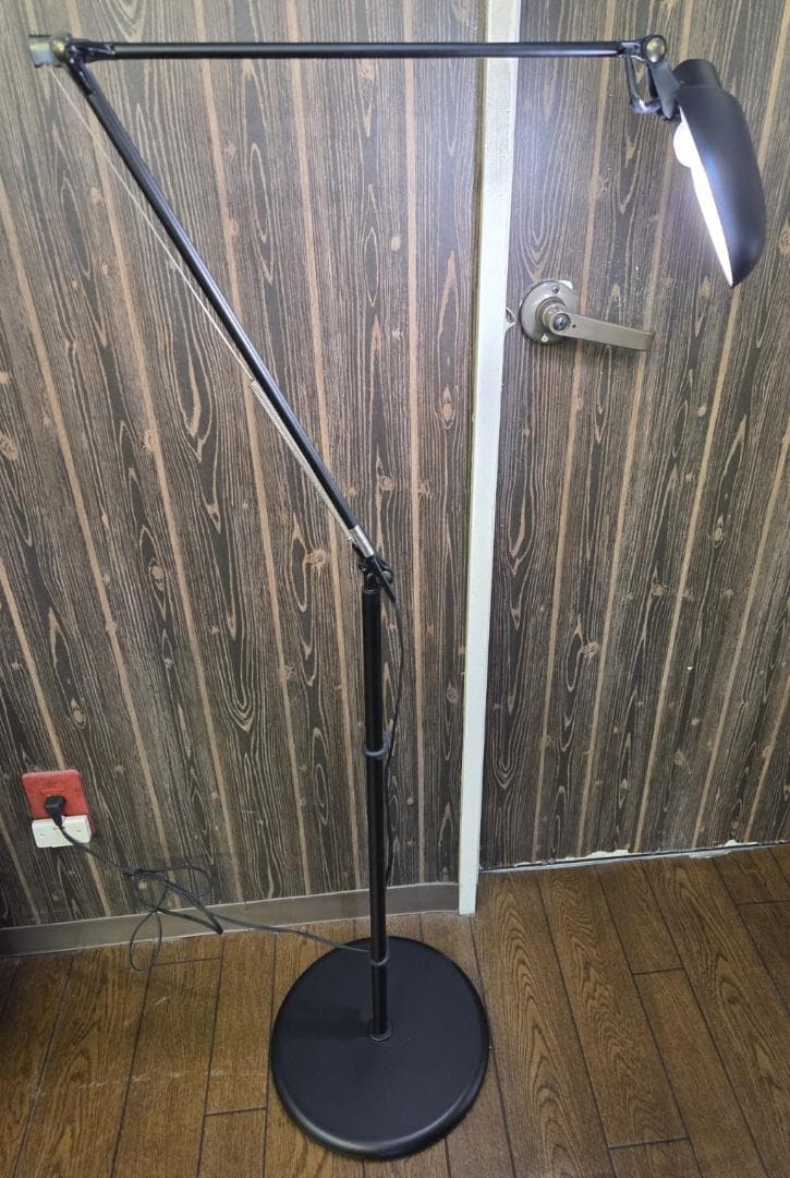 〈点灯OK〉スワン電器 読書灯 LEDフロアランプ 100V 2019年 日本製