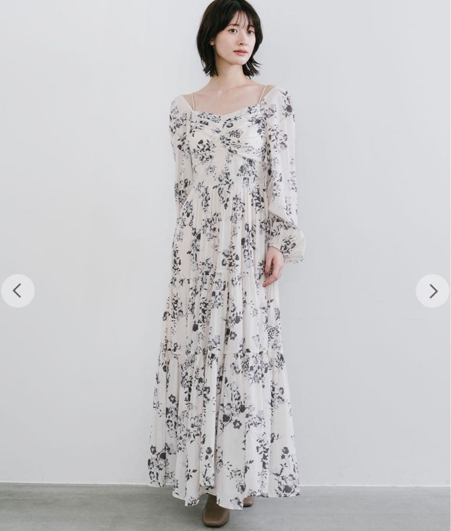 COCO DEAL シャーリングティアードフラワーワンピース