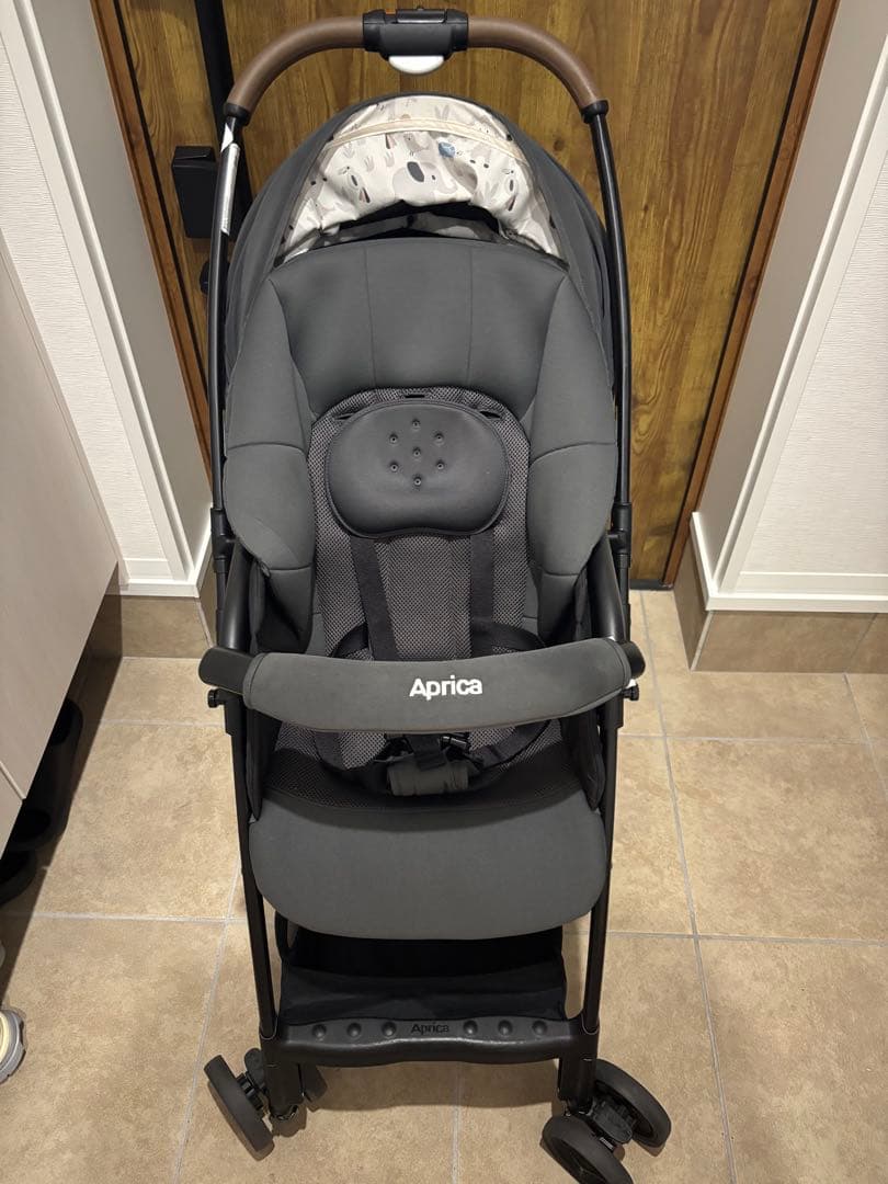 【24年11月購入】美品　Aprica アップリカ カルーンエアー メッシュAB