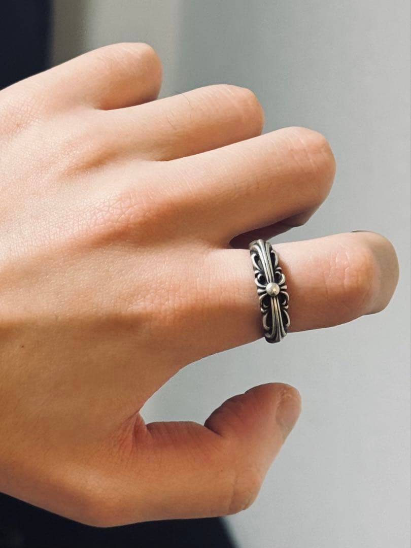 クロムハーツ ベビークラシックフローラルクロスリング