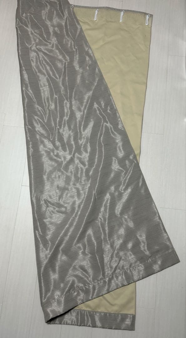 七層構造防音カーテン コーズプレミア幅110cm×丈178cm グレーベージュ