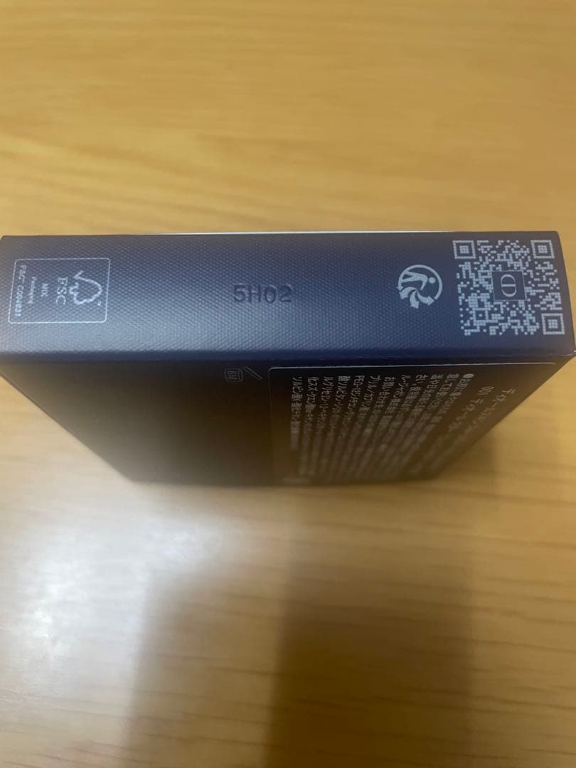 DIOR ディオールスキンフォーエヴァーグロウ ルミナイザー 001