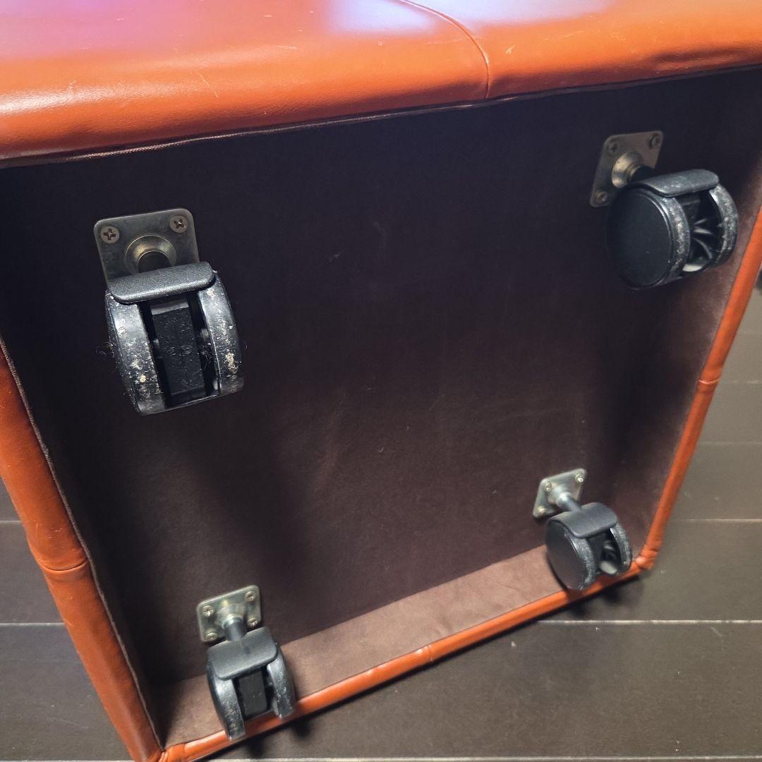 ACTUS　本革キャスター付きオットマン　オレンジブラウン