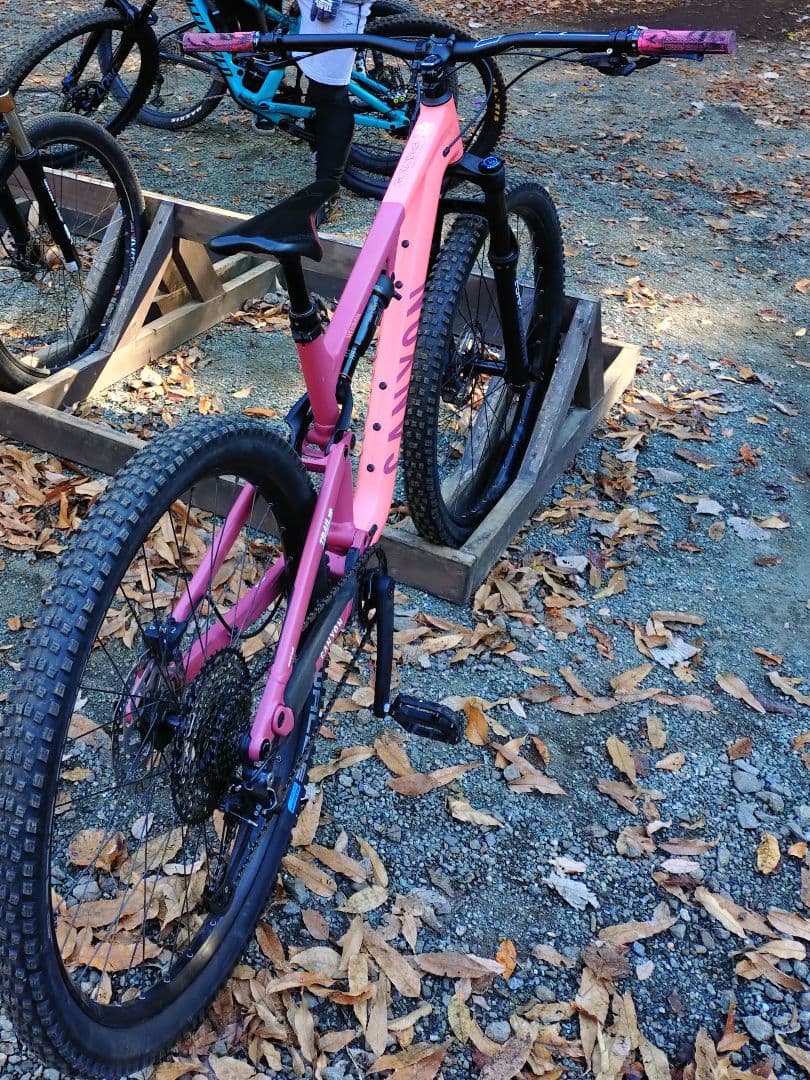 Canyon neuron5 Mサイズ