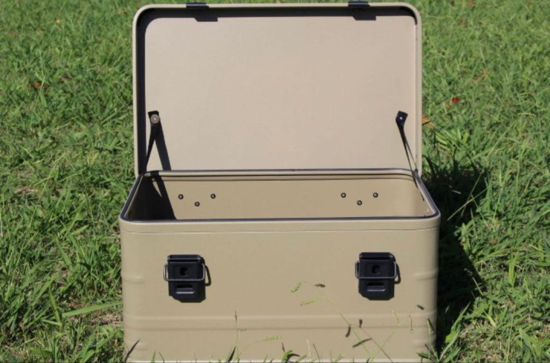 アースカラー アルミコンテナボックス ４９Ｌ ガレージ収納 キャンプギア収納