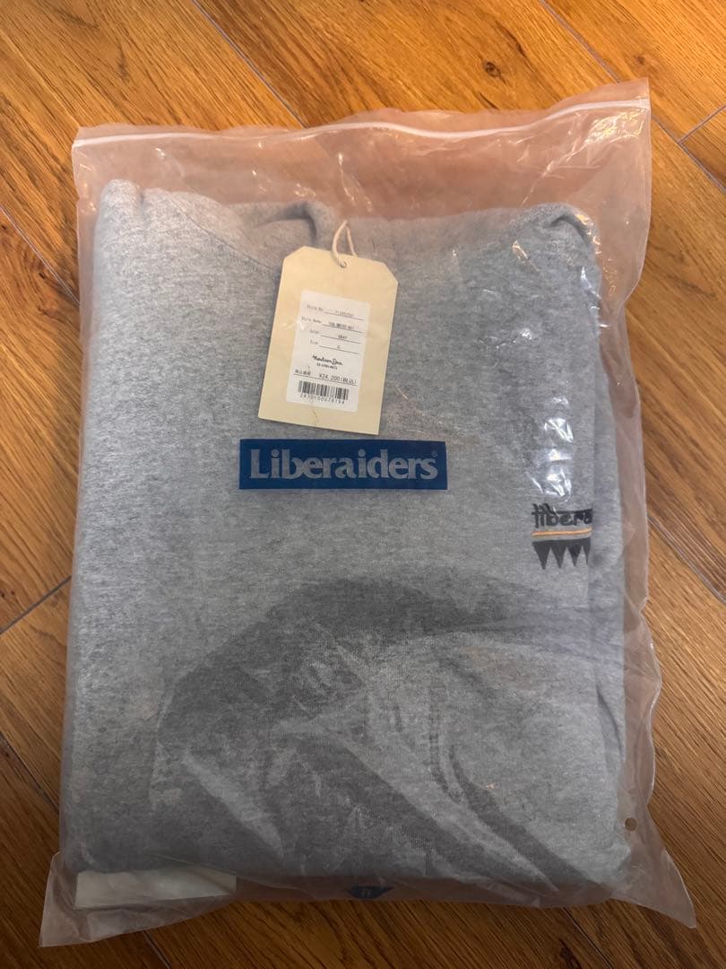 エ*ス様 LIBERAIDERS TRIBAL EMBROYDERY HOODI