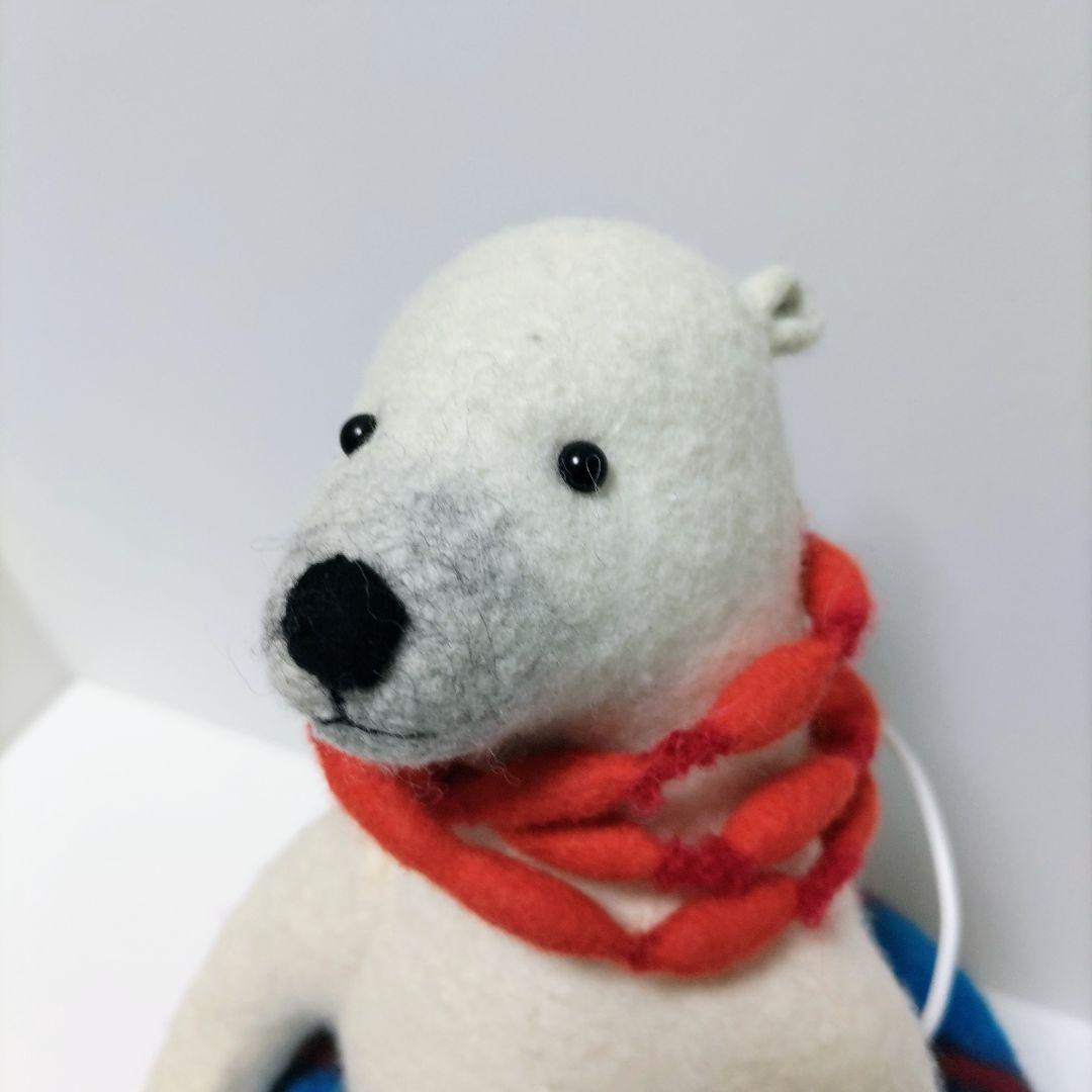 ZUS(ズス) フェルト ぬいぐるみ シロクマ