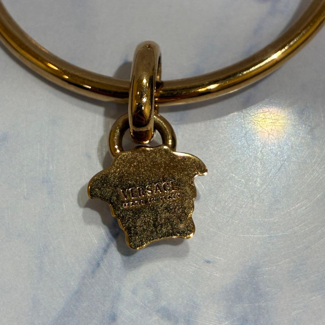 ♡ヴェルサーチ　ピアス　メデューサ　ゴールド