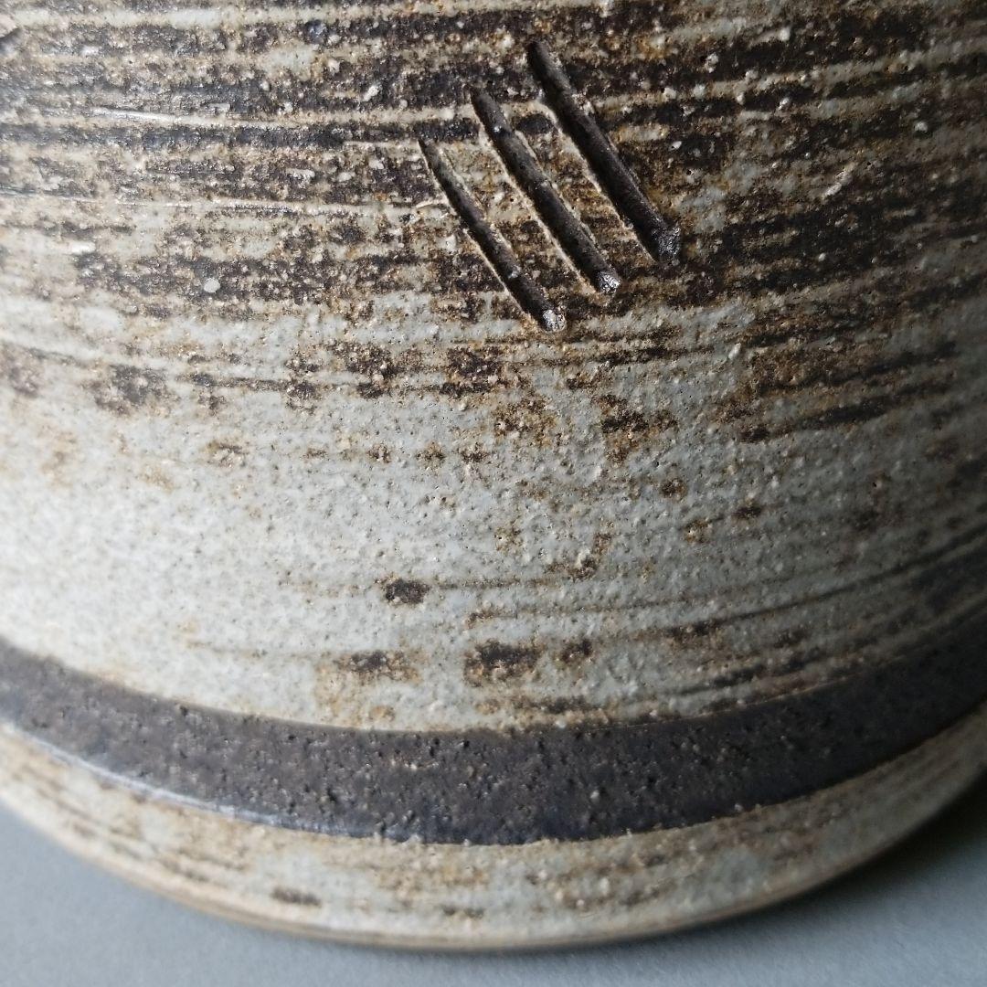 信楽焼 スリム傘立て 鉄刷毛目 高さ４４cm