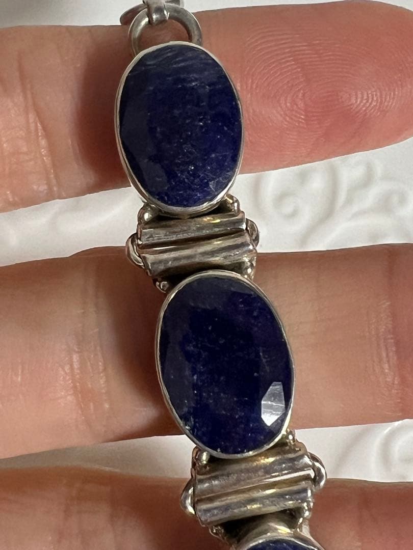 大粒 天然サファイア シルバーブレスレット 刻印有 深みのあるブルー