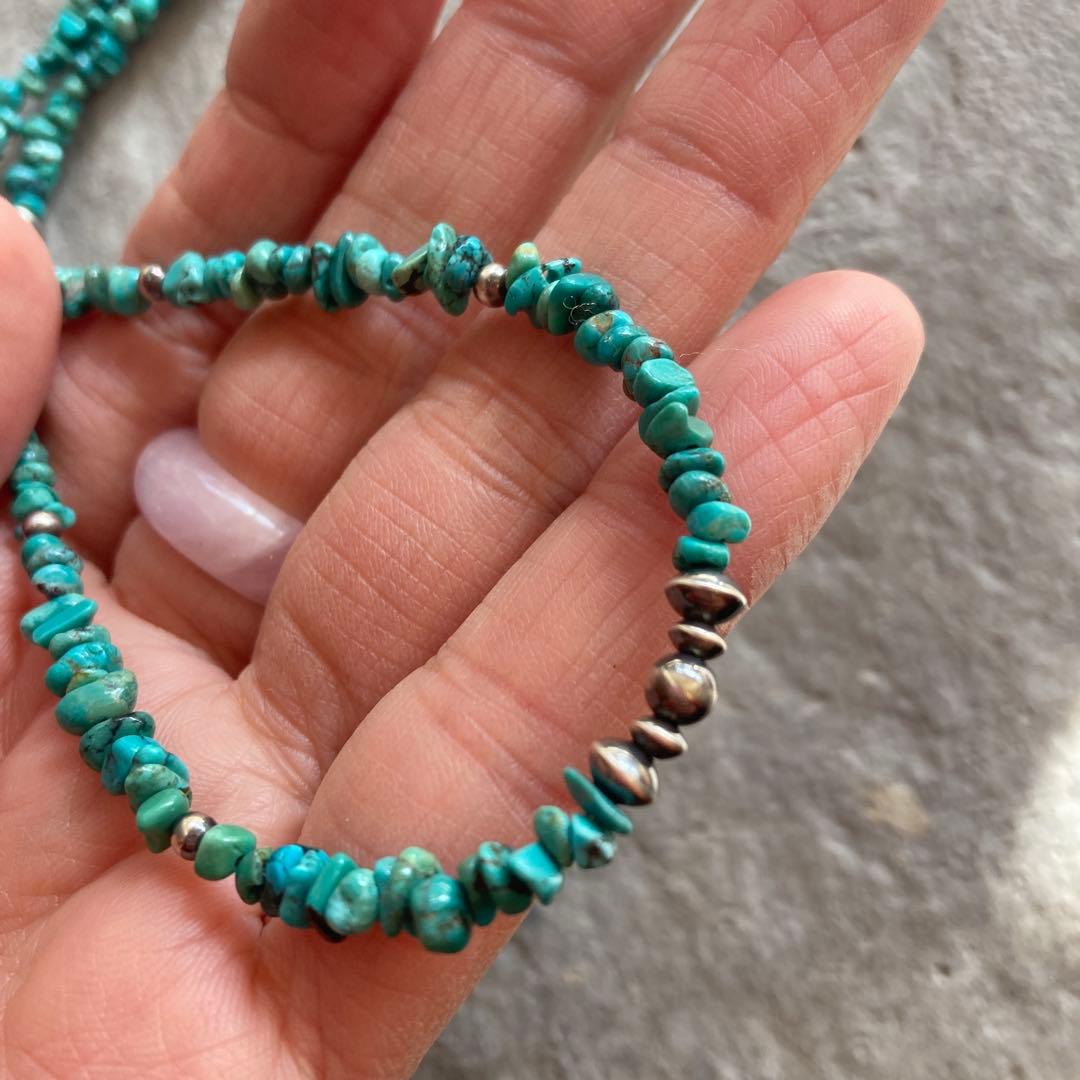 N3 小粒天然ターコイズとSV925製ナバホパールのデザインネックレス　42㎝