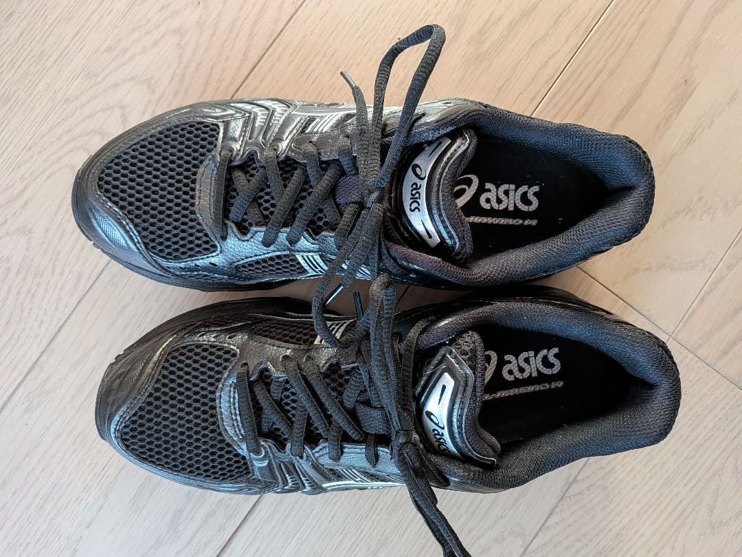 靴 asics gel kayano14 black puresilver
