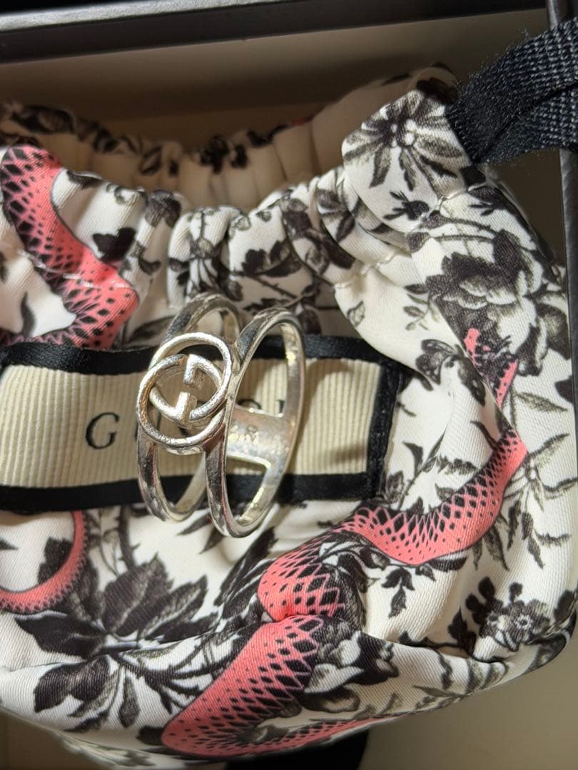 GUCCI リング 花柄ポーチ付き