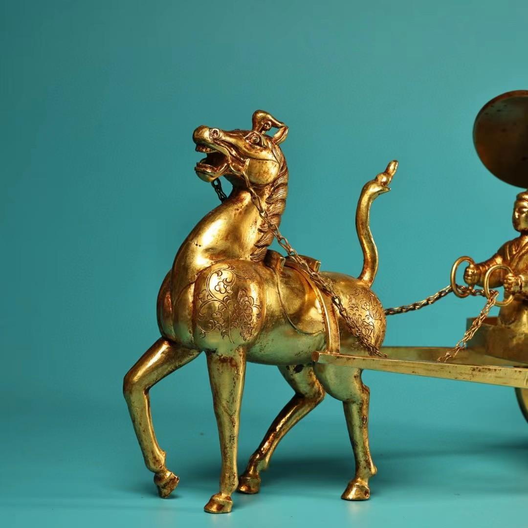 中国古美術・旧蔵鏨刻鎏金の馬車・純銅製・高浮彫り・置物・文房具・風水開運・純手作