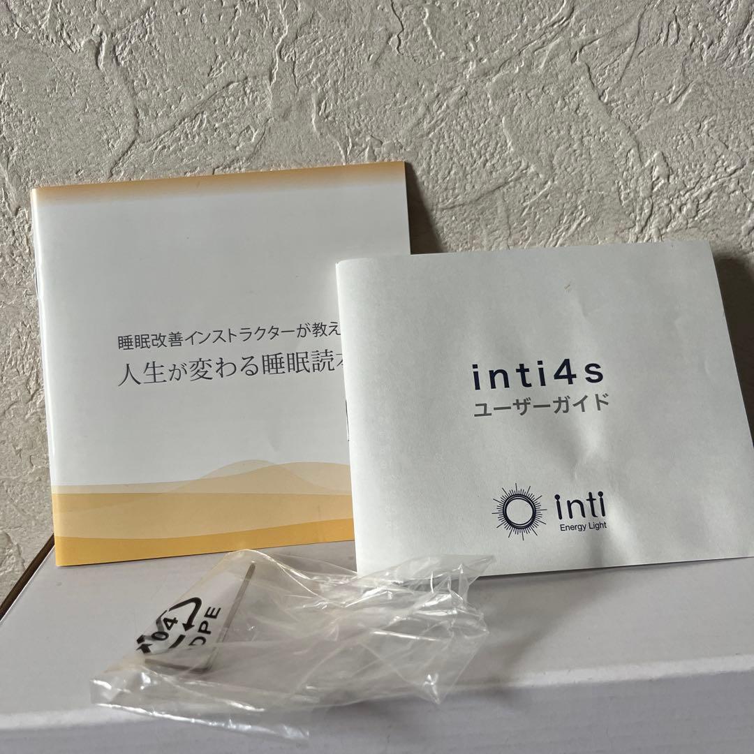 inti4s 光目覚まし時計　黒　ブラック
