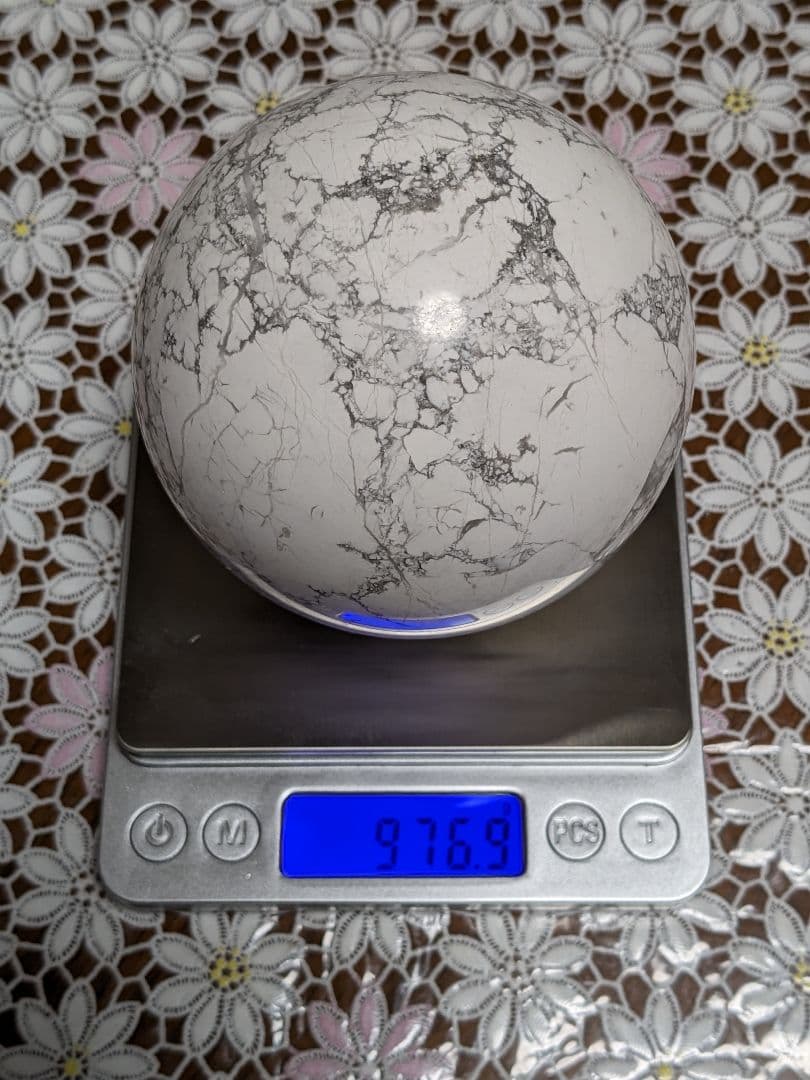 ハウライト（　マグネサイト　）　丸玉　スフィア　天然石