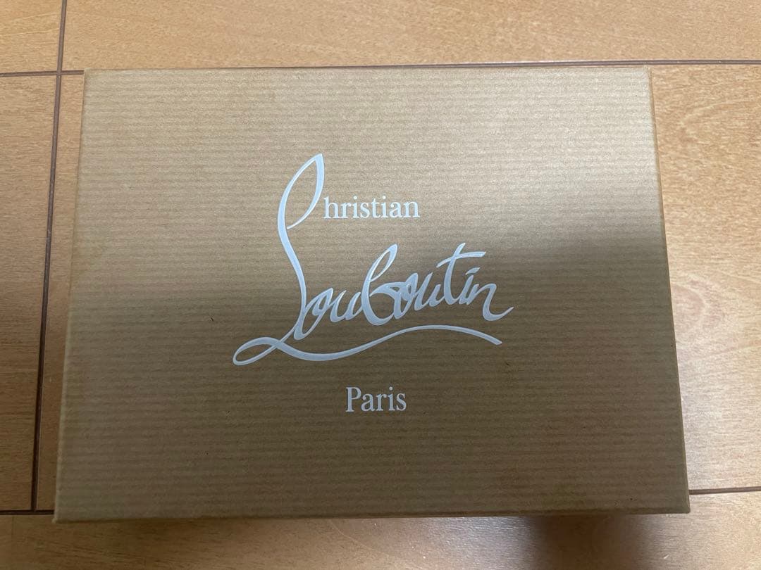 Christian Louboutin ケース