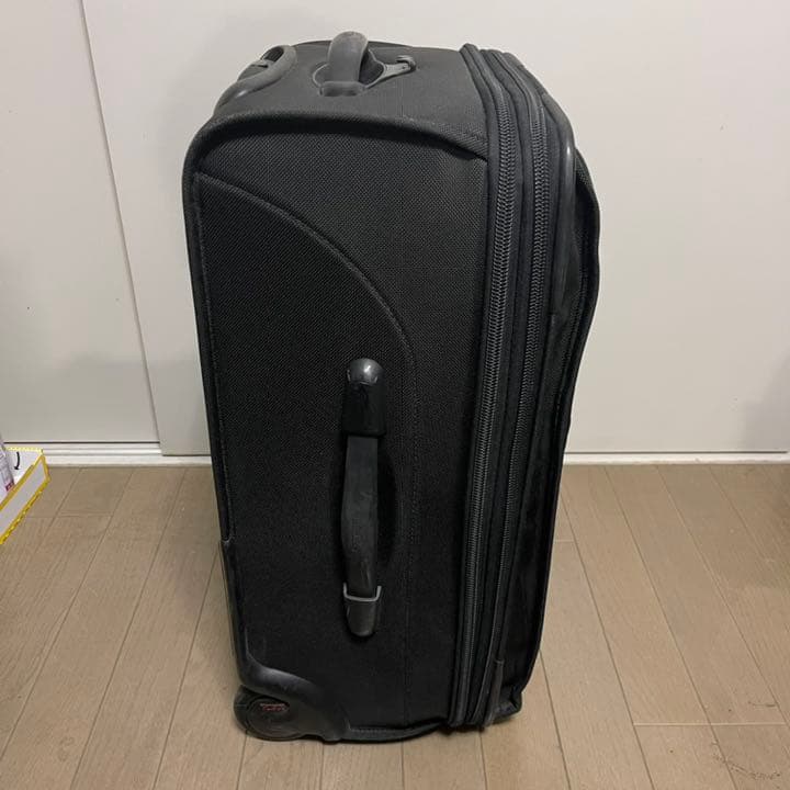 TUMI 2輪　キャリーケース