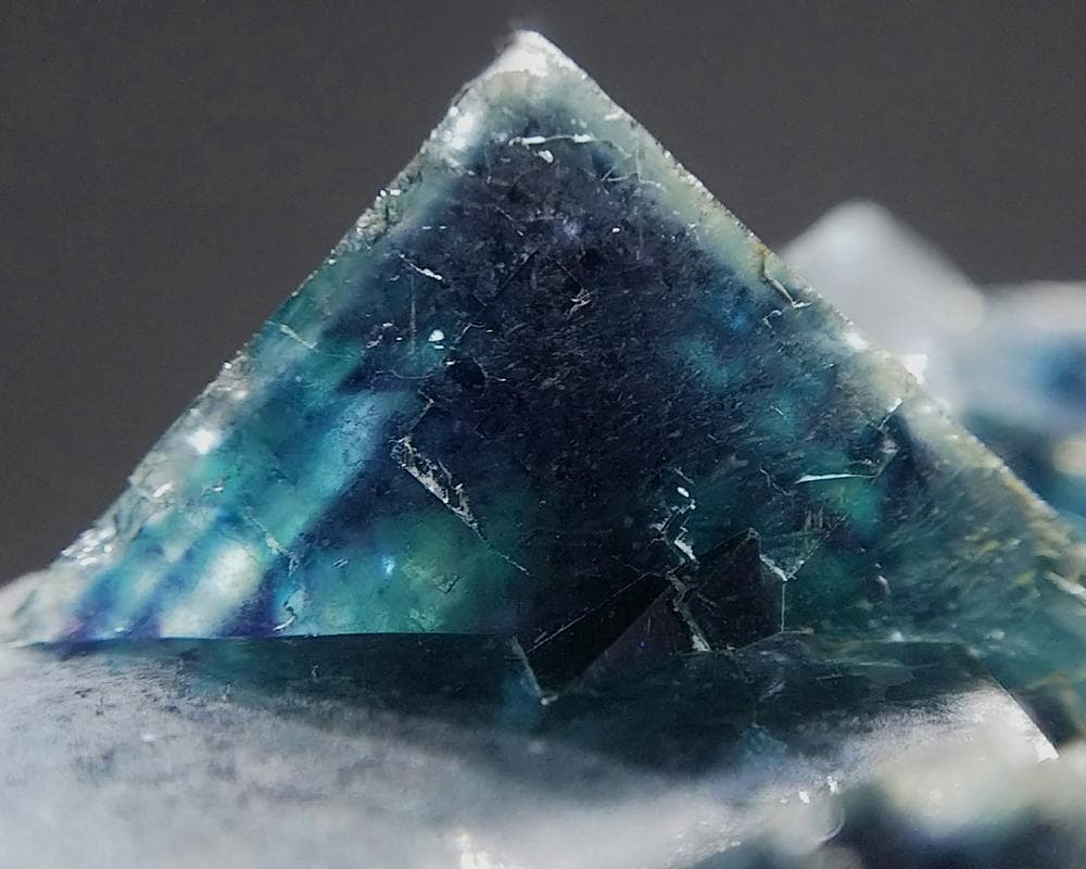 382 オコルス鉱山 フローライト ブルー グリーン パープル 蛍石