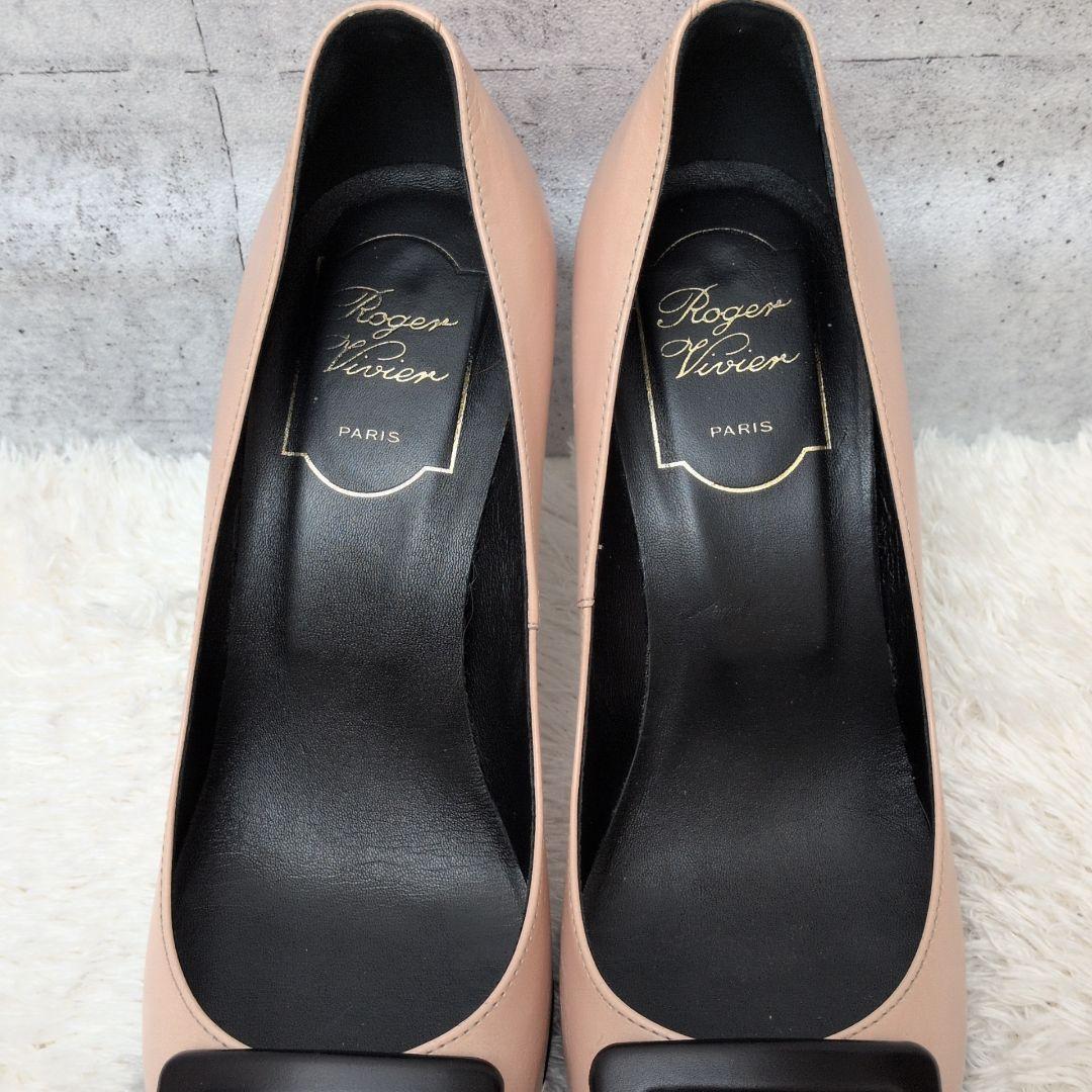 【美品】ロジェヴィヴィエ　スクエアバックル　ポインテッドトゥ　ピンヒール